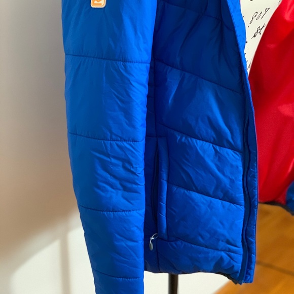 Blue jacket - Picture 3 of 4